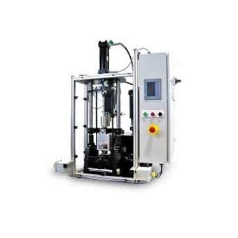Small scale injection molding-3